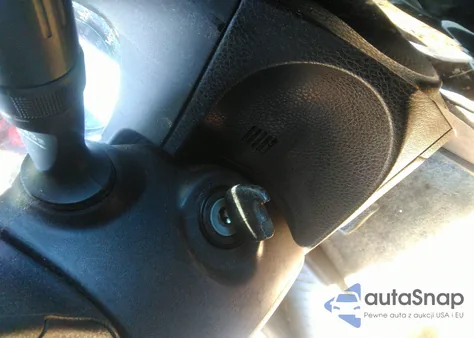 2018 Toyota Corolla Le from USA, damaged, VIN 5YFBURHE7JP828104